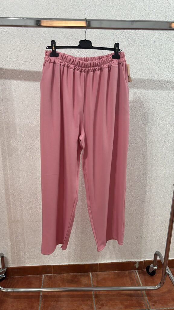 Pantalón tela rosa